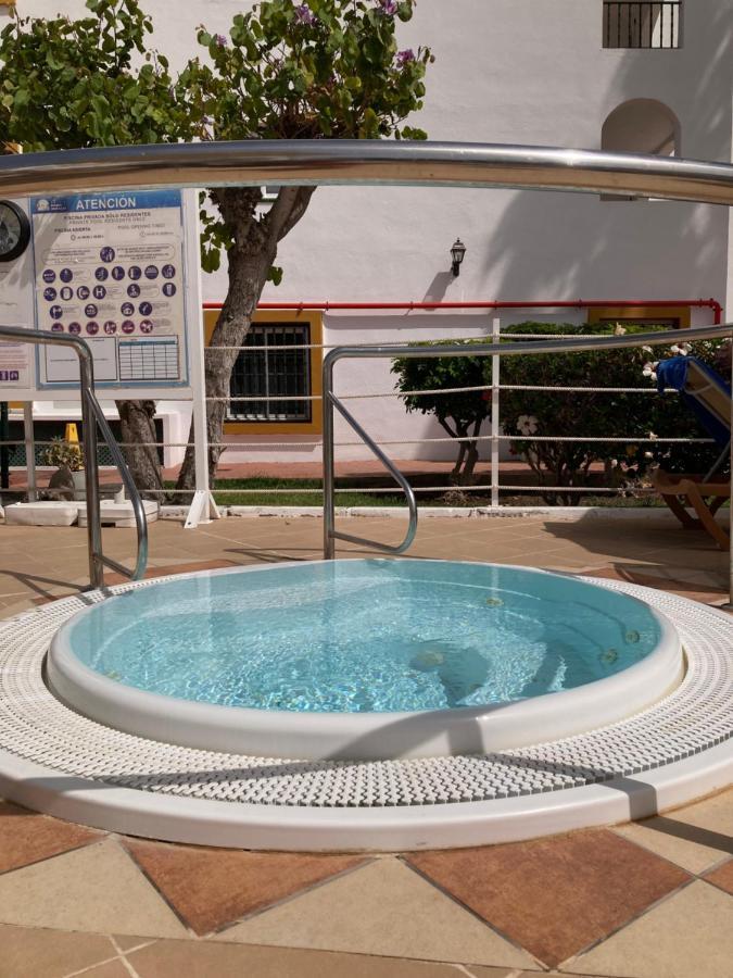 Beachfront Private Apartment In Pueblo Torviscas Sunset Harbour 阿德耶 外观 照片