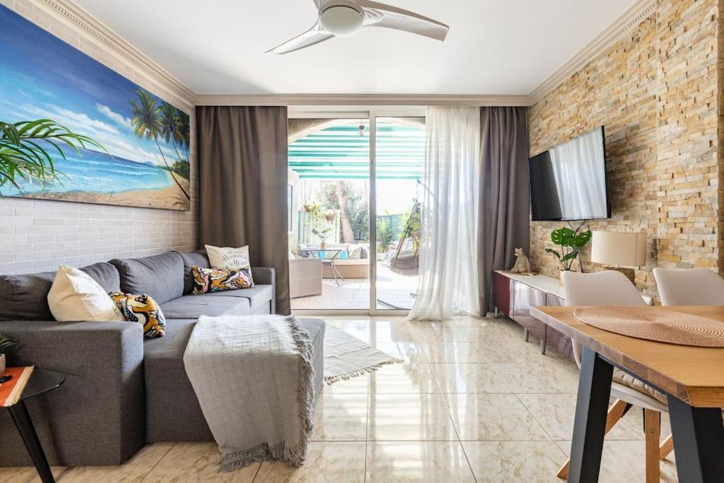 Beachfront Private Apartment In Pueblo Torviscas Sunset Harbour 阿德耶 外观 照片
