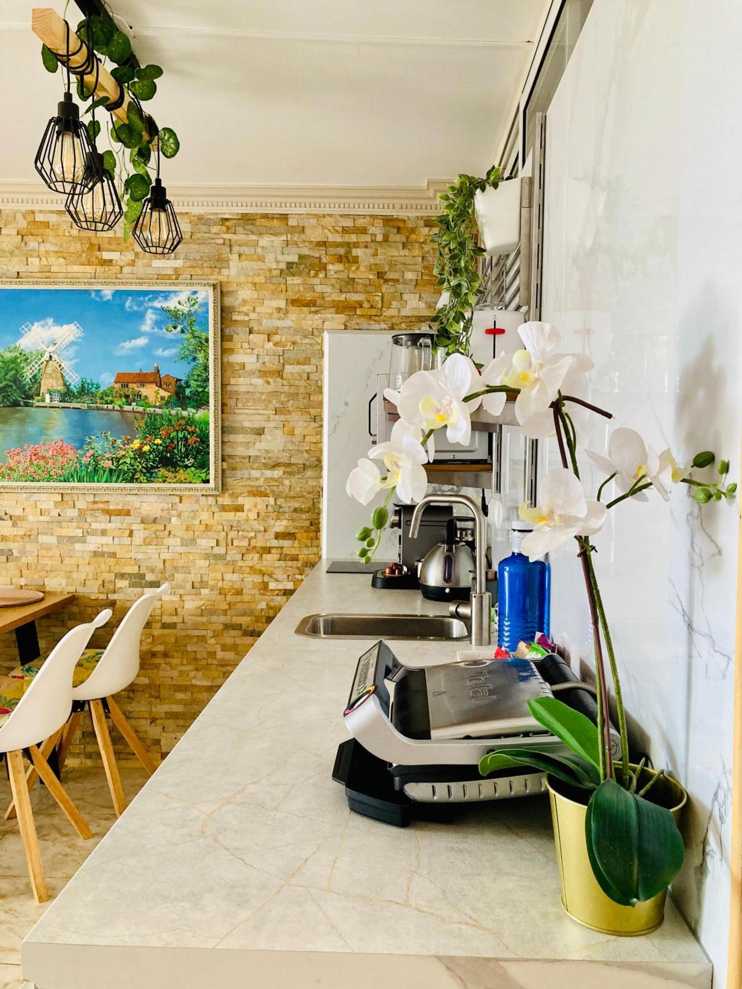 Beachfront Private Apartment In Pueblo Torviscas Sunset Harbour 阿德耶 外观 照片