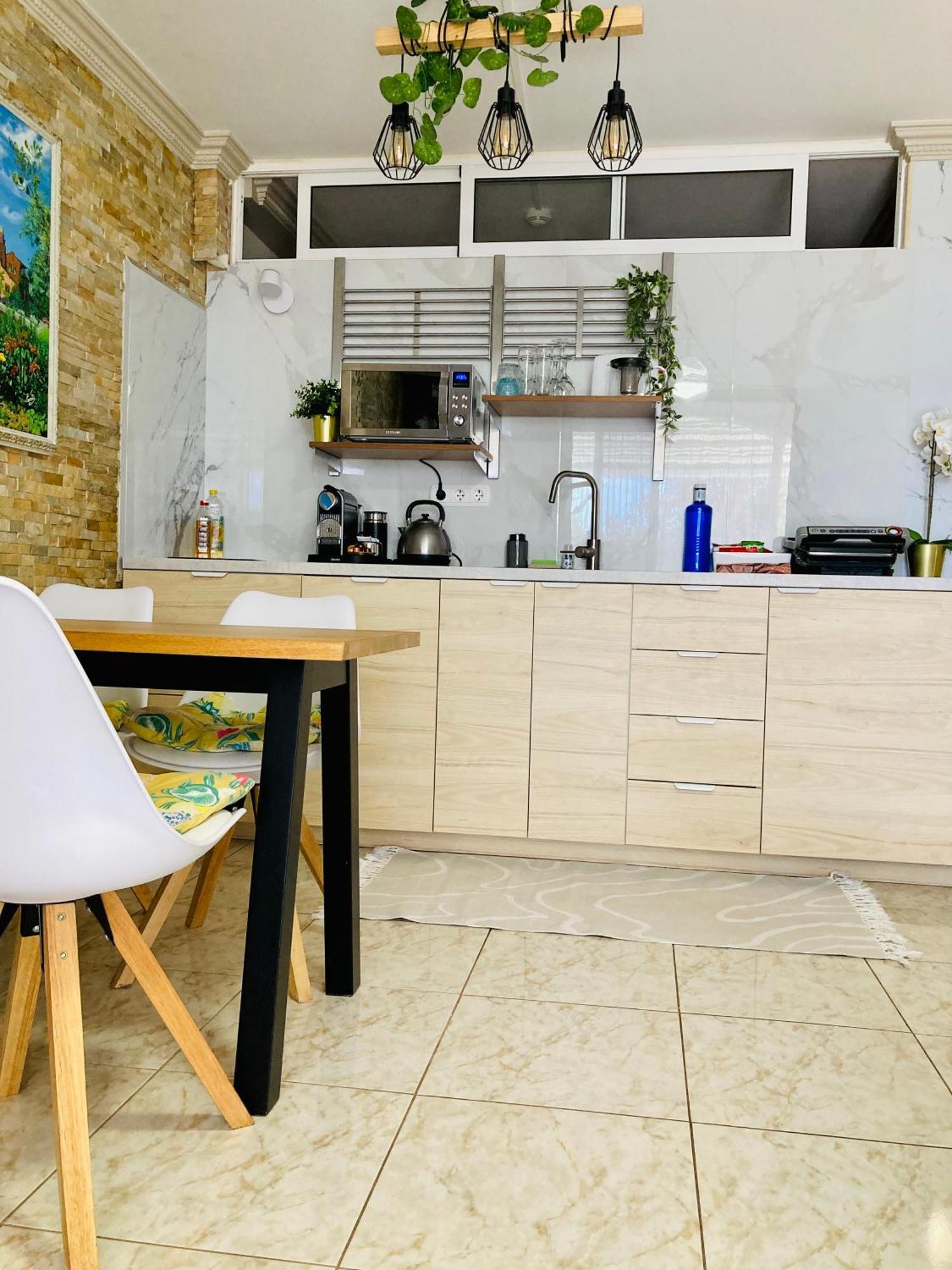 Beachfront Private Apartment In Pueblo Torviscas Sunset Harbour 阿德耶 外观 照片